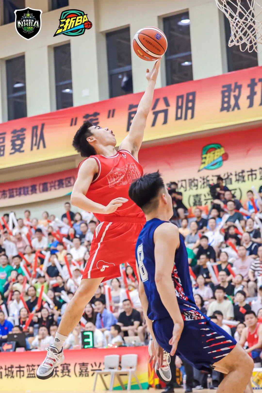 包含冲刺阶段突围战来临，浙江队围绕意大利杯远射贴柱，管理层满意，更衣室氛围转暖的词条