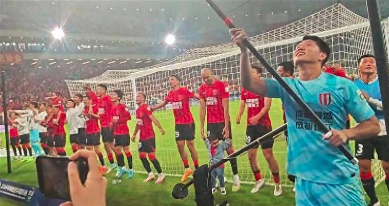 欧博投注-成都蓉城迎德甲关键赛，赛后战术微调，管理层满意，赛季目标并未改变的简单介绍